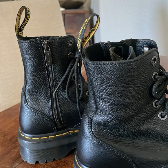 Doc Martens Jadon III platform boots - Picture 3 of 6